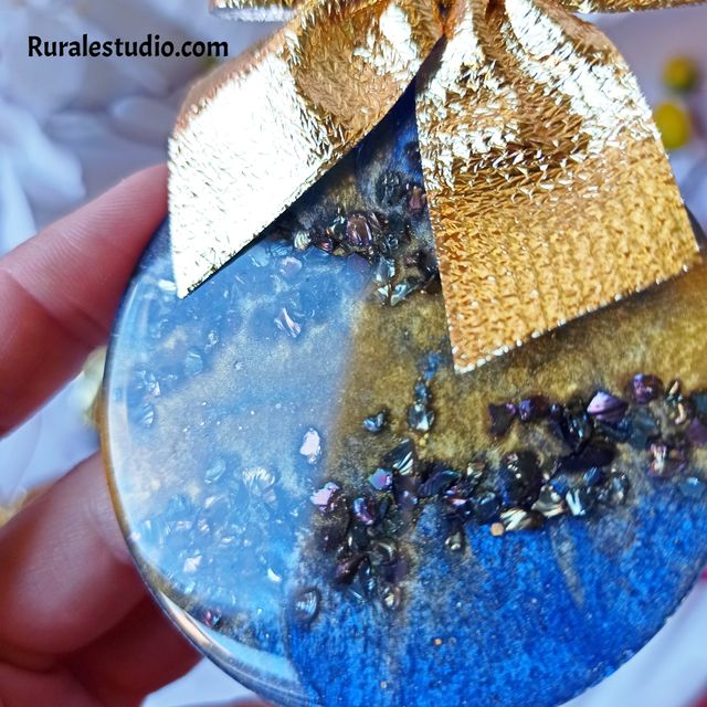 Lote 4 adornos árbol Navidad resina