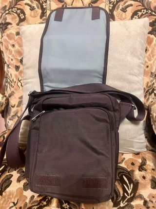 Bolso bandolera Victorio & Lucchino marrón