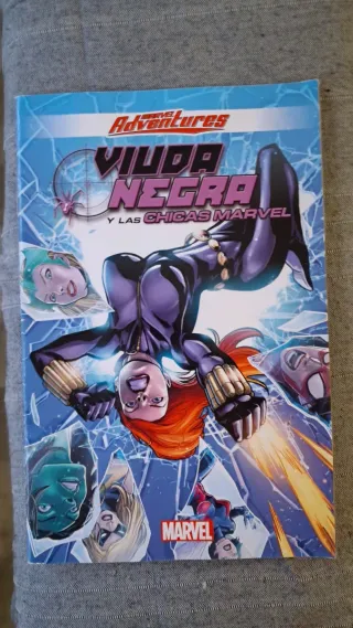 Viuda Negra y las Chicas Marvel