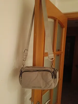 Bolso Bimba y Lola gris claro 