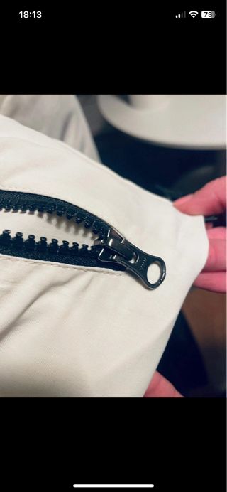 The North Face Chaqueta Beige y Negra