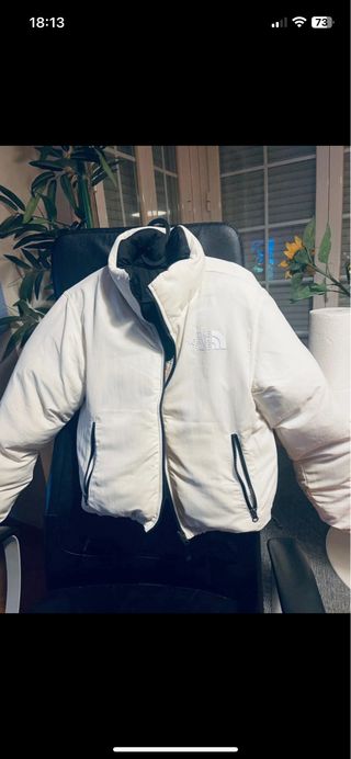 The North Face Chaqueta Beige y Negra