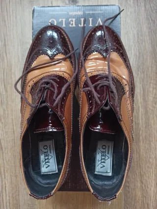 Botas caña alta y zapatos blucher