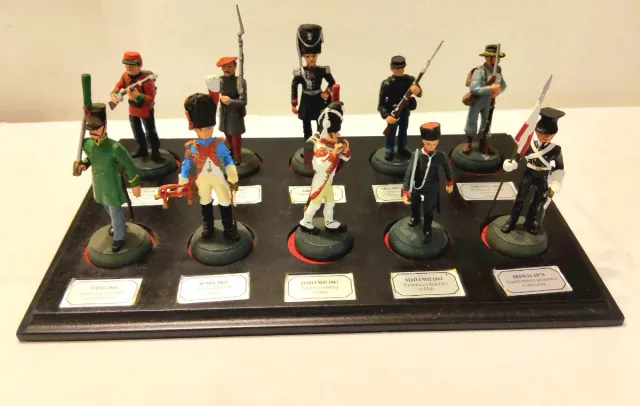 Soldatini di piombo. Intera collezione da 60 pz.