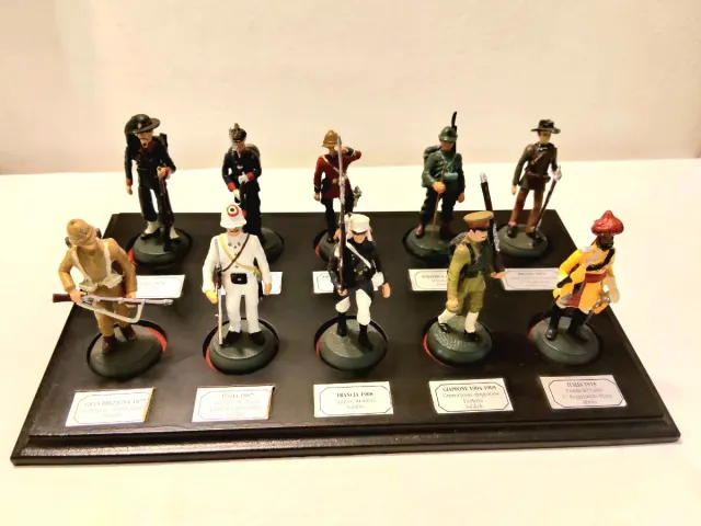 Soldatini di piombo. Intera collezione da 60 pz.