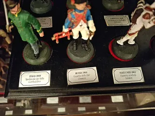 Soldatini di piombo. Intera collezione da 60 pz.