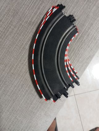 Scalextric Carrera GO