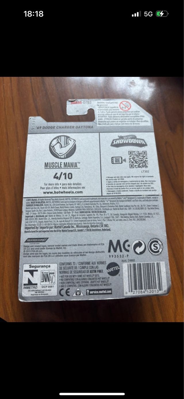 Hot Wheels '69 Dodge Charger Daytona Verde