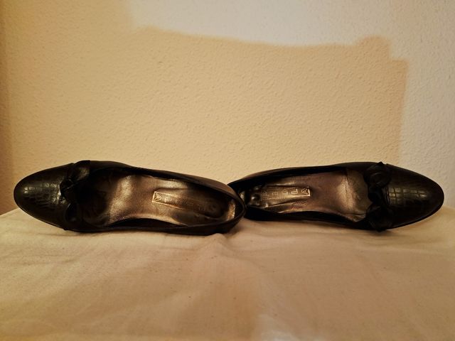 Zapatos salón piel número 39