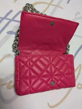 Bolso Zara rosa fucsia acolchado