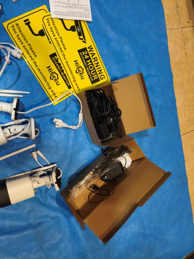 Kit Cámaras Vigilancia WiFi Hiseeu con Monitor