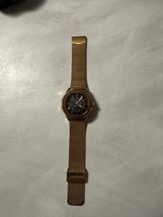 Orologio scheletrato oro e nero