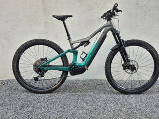 Bicicleta eléctrica Focus Jam 6.9