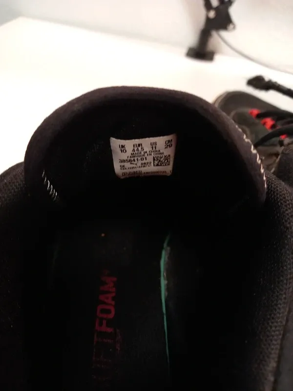 Scarpe Puma Sportive Nero Arancio 44.5