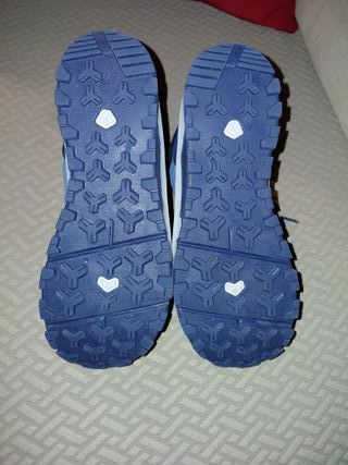 Botas Montaña Niña Talla 35 Sin Estrenar