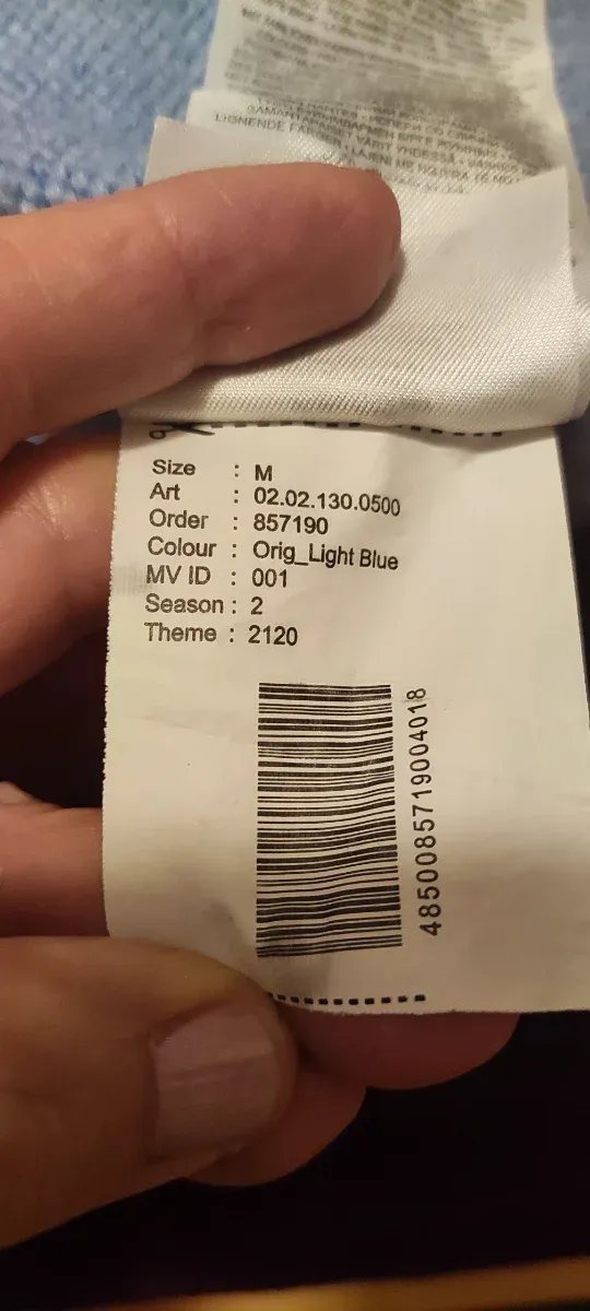 Maglioncino collo alto azzurro taglia M, vita alta