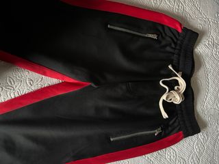 Pantalón chándal Dsrcv negro y rojo