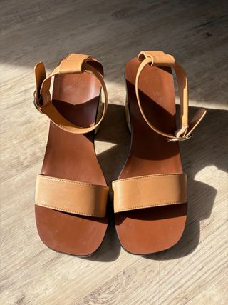 Sandalias Parfois Beige/Marrón Tacón