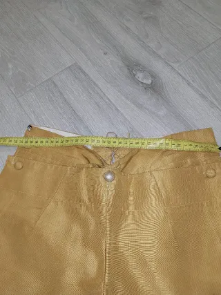 Calçó seda antigua amarillo suave