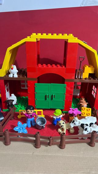 Set Lego Duplo Grande Fattoria
completo 