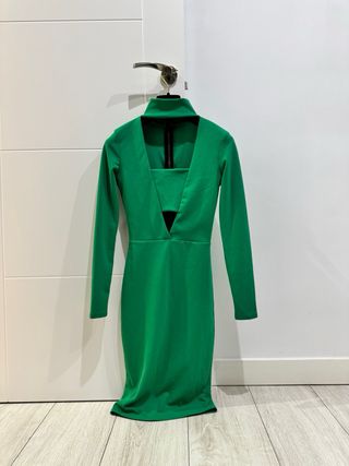 Vestido verde fiesta escote pronunciado