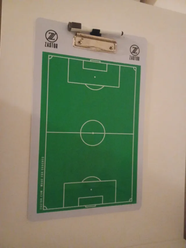 Tablero táctico de fútbol Zastor
Reversible