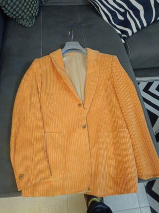 Chaqueta de pana naranja
