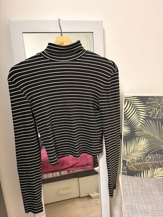 Jersey de rayas cuello alto talla M