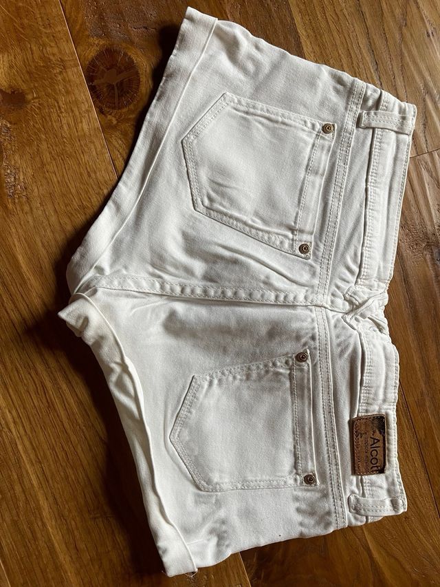 Shorts bianchi vita bassa