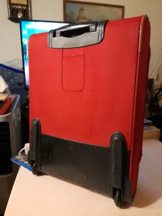 Maleta de cabina Samsonite roja