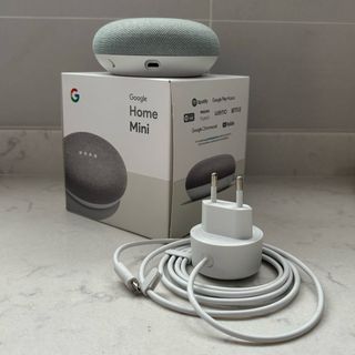 Google Home Mini