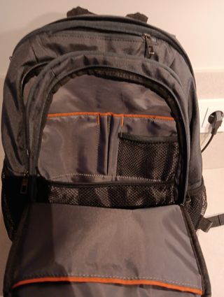 Mochila Samsonite Negra y Gris
