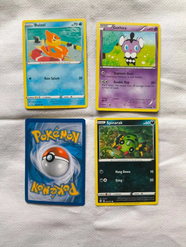 4 Cartas Pokémon - Buizel, Gothita, Kakuna, Spinar