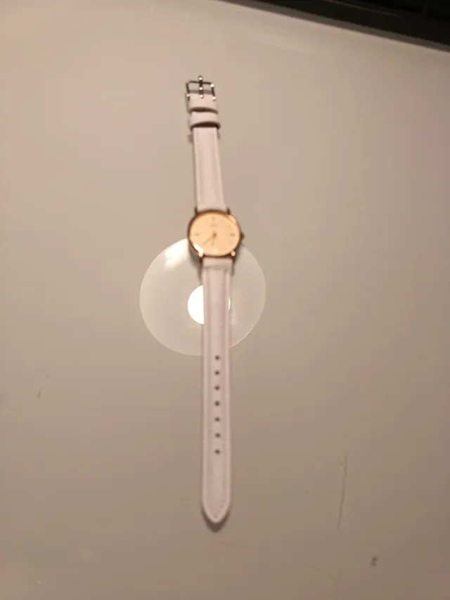 Reloj Citizen Quartz Blanco Mujer