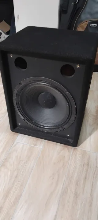 Cassa 1x12 con cono Celestion Marshall Goldback