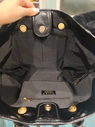 Bolso Chanel Negro y Dorado