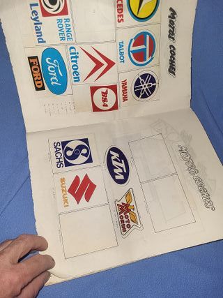 Álbum de cromos Escudos