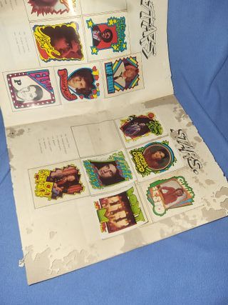Álbum de cromos Escudos