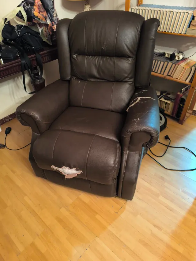 Sillón relax elevapersonas marrón