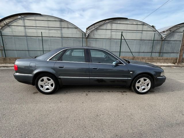 Audi A8 3.3 TDI QUATTRO