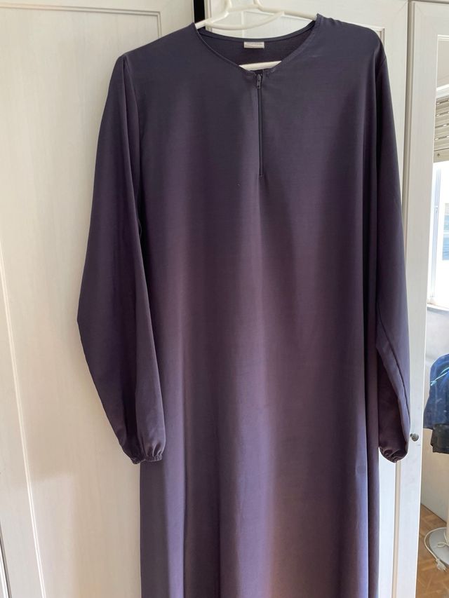 2 Abayas Marrón y Rosa Talla+abaya azul de regalo