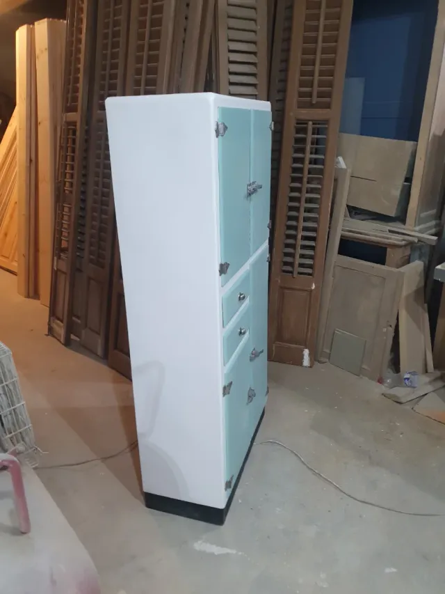 Mueble Antiguo despensa