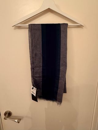 Chal Zara Gris y Azul Rayas