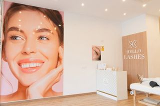 técnica de pestañas y cejas