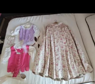 Traje de huertana completo de niña/adolescente.