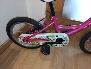 Bicicleta infantil 16 pulgadas + ruedines
