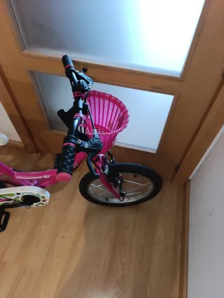 Bicicleta infantil 16 pulgadas + ruedines
