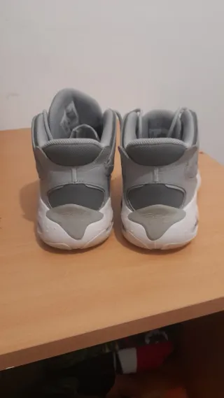 Scarpe Jordan Max Aura 4 Cool Grey