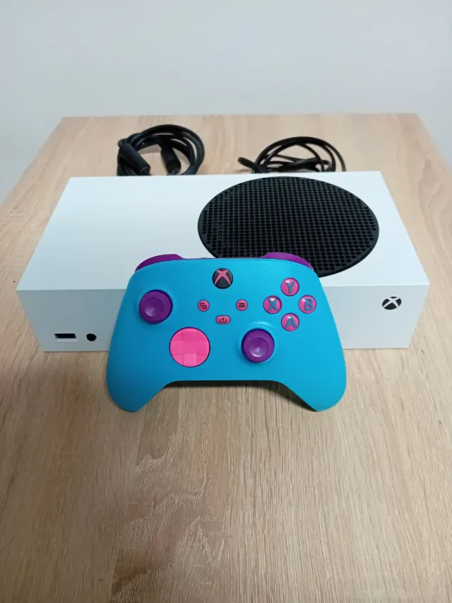 Xbox Series S Blanca con Mando Personalizado