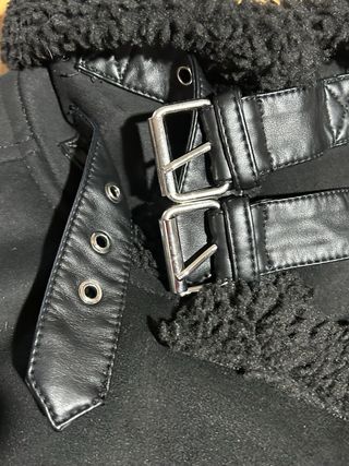 Cazadora Zara ante y borrego negra